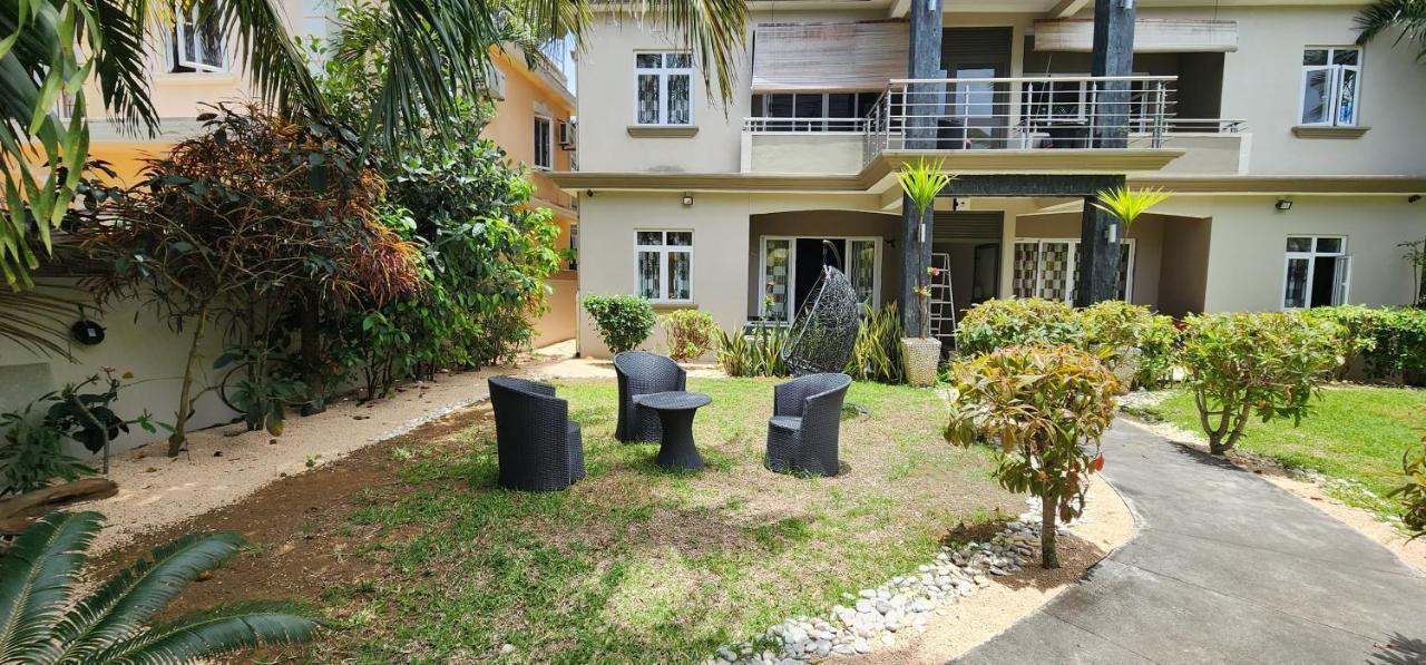 Number 5, Pebble Bay Appartments グランベ エクステリア 写真