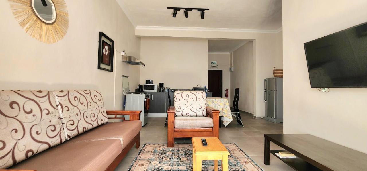 Number 5, Pebble Bay Appartments グランベ エクステリア 写真